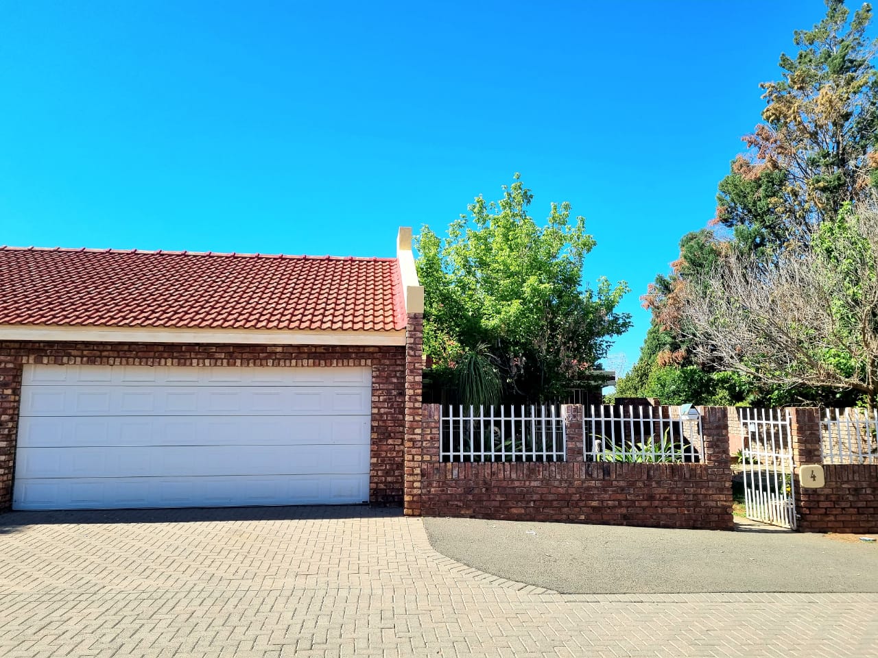 3 Bedroom Property for Sale in Kimberley North Northern Cape